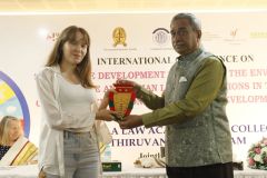 4096-2299-max-2025-11-19T130453.453